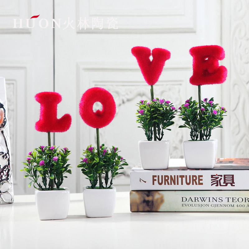 Wedding Gift Creative Love Swing Piece Home Decoration Emulation Potted Potted Potted New Wedding New House Living Room TV Cabinet Craft Gift Hem