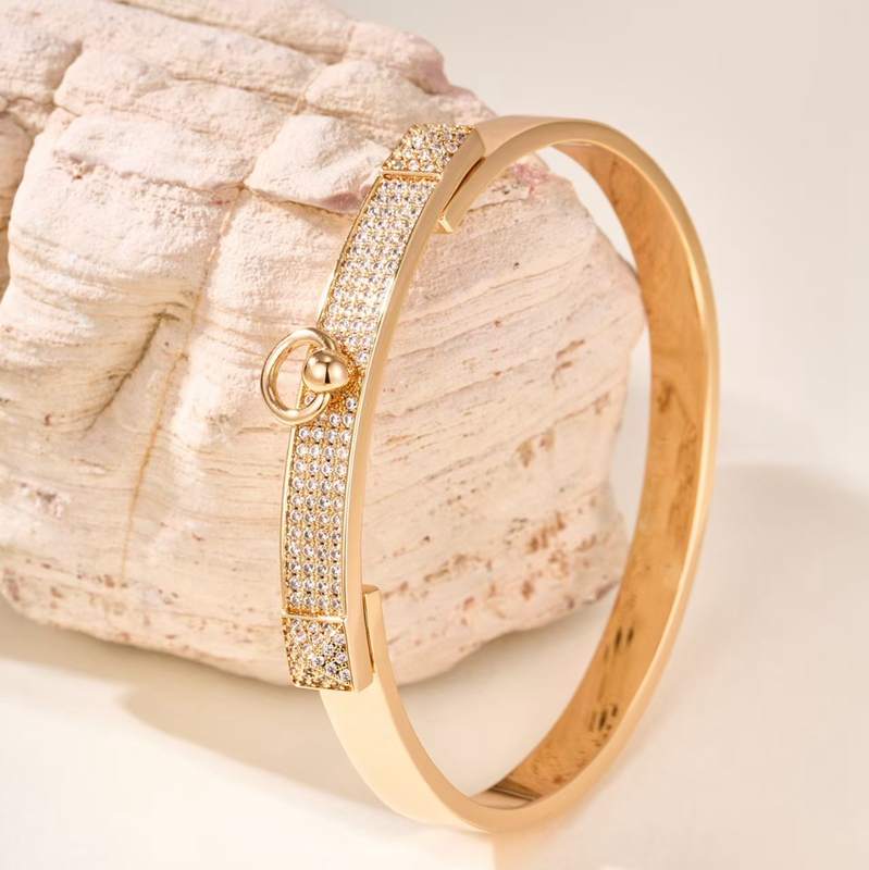 High-Quality 18K Rose Gold-Plated Bracelet with Diamonds, Simple and Fashionable, Korean Style, Niche, Light Luxury, Trendy Girl's Bracelet