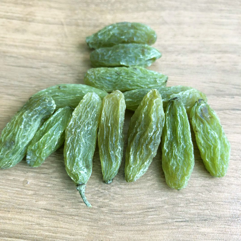 Green Xiangfei raisins Red Xiangfei raisins 2020 new goods without adding authentic Xinjiang specialty Turpan Portuguese