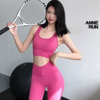 Роза красная