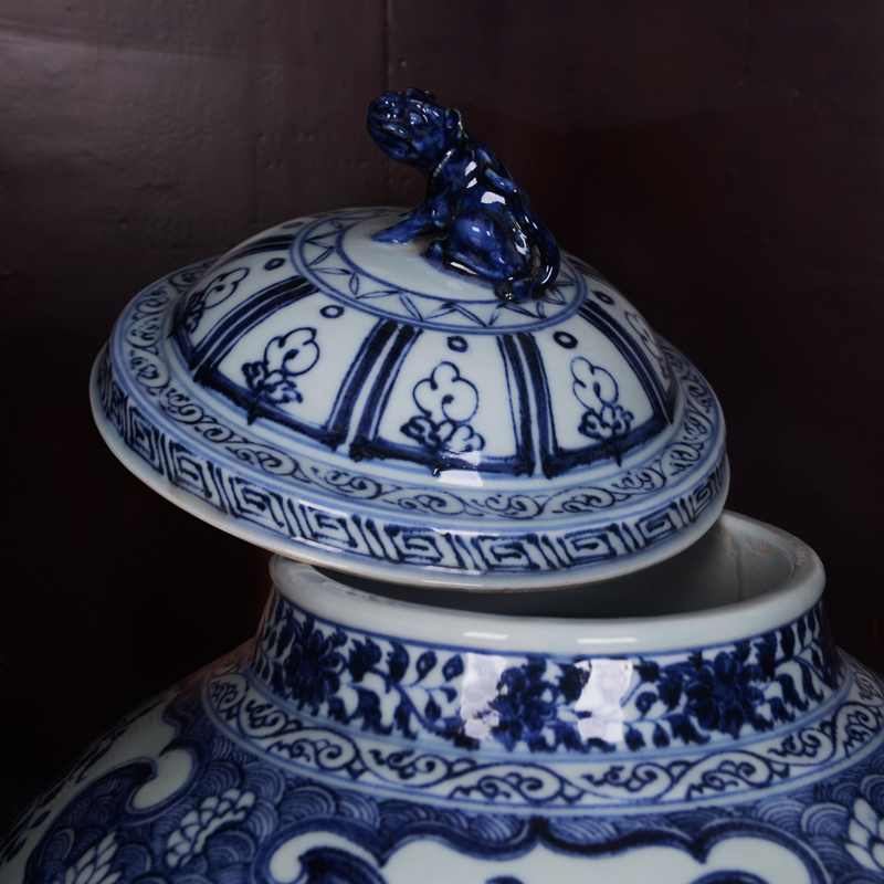 Jingdezhen ceramics imitation of yuan blue and white youligong medallion hollow out blue pot vase household crafts are sitting room