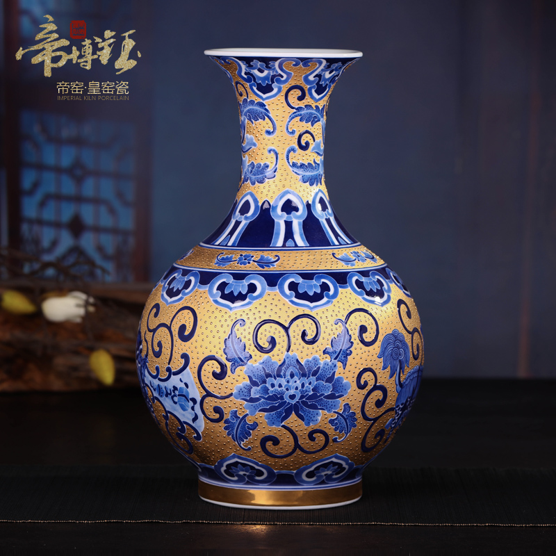 Jingdezhen ceramic high - grade pure manual hand - made with gold kylin bottle gently present study hall decoration furnishing articles