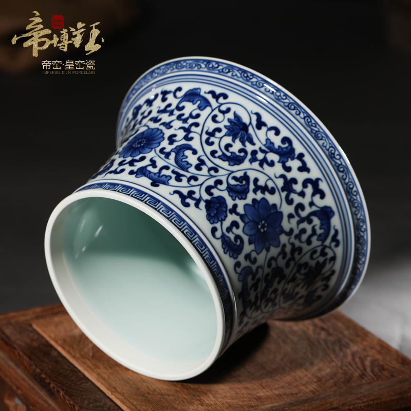 Antique hand - made porcelain of jingdezhen ceramics bound lotus flower tea pot flowers large flower pot cover can treasure phase furnishing articles