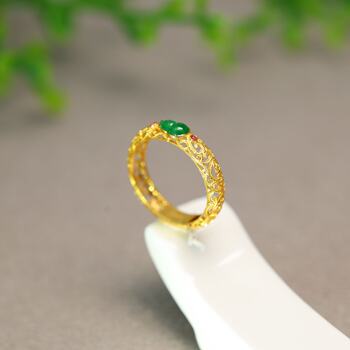 Ice-filled green burmese natural a-grade gourd ring