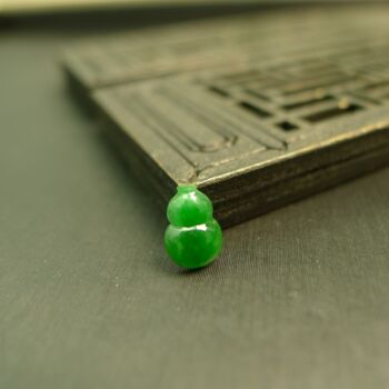 Myanmar natural grade a jade gourd ring face