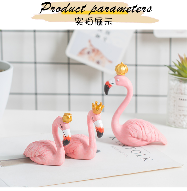Gió Bắc Âu đôi hồng vương miện đôi flamingo trang trí máy tính để bàn phòng ngủ phòng khách TV tủ nhựa trang trí trang trí phòng ngủ nhỏ cho nữ