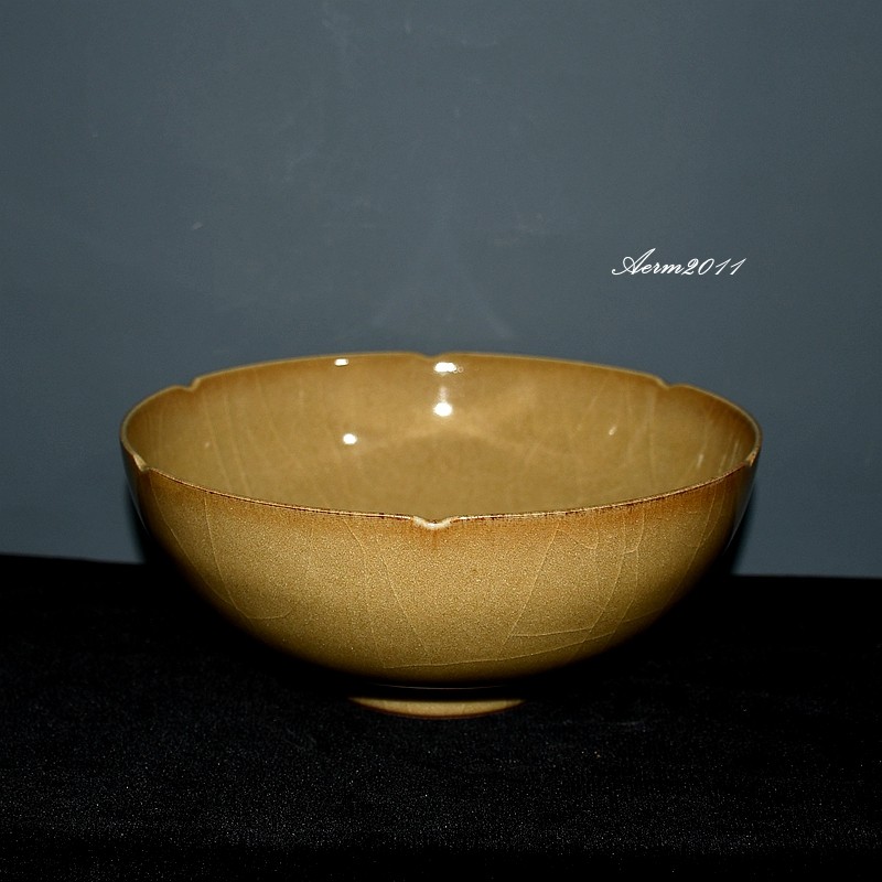 財宝中国】中国古陶 龍泉窯 青磁平茶碗a