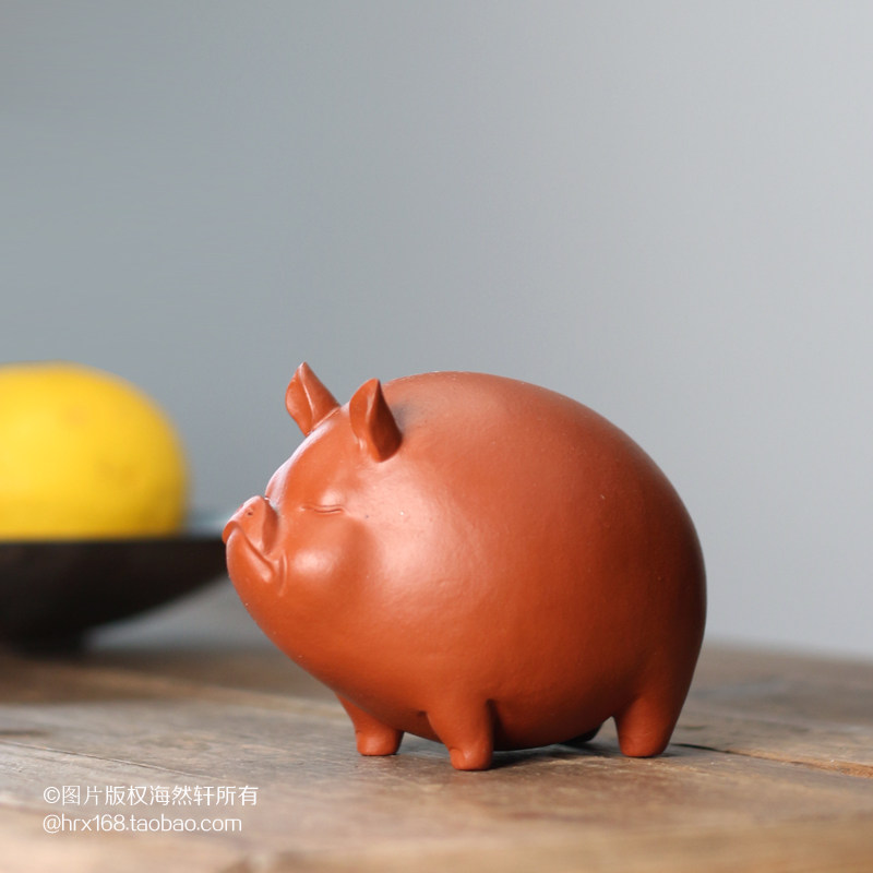 Yixing Original Mine Purple Sand Creative Cartoon Small Tea Pamper House Tea Desk Small Pendulum with Lovely Zhu Clay Handmade Piggy