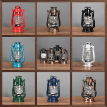 Retro nostalgic old-fashioned lantern kerosene lamp old oil lamp oil oil cafe restaurant country creative ornaments