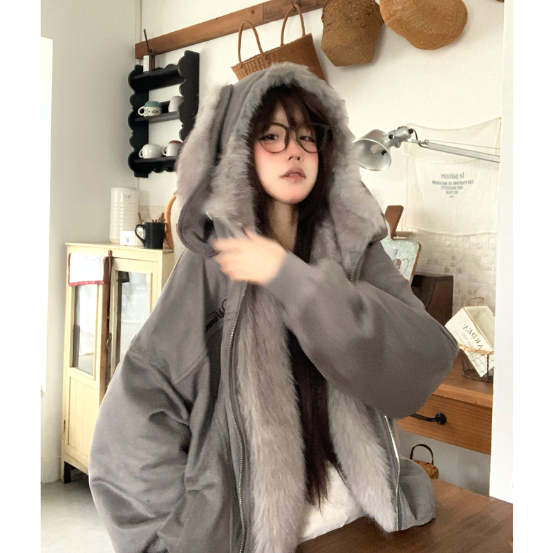 Tudou Potato Cat Sweet Cool Hooded Mountain Eagle Jacket for Women, Loose and Thickened, 2026 New Winter Cotton Coat Tudou Potato Cat Sweet Cool Hooded Mountain Eagle Jacket for Women, Loose and Thickened, 2026 New Winter Cotton Coat