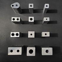 There are spot double hole aluminum tube single hole aluminum alloy square bar aluminum profile aluminum tube aluminum bar