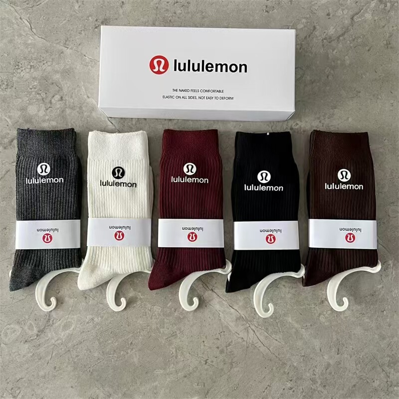 New Lulu Women's High Tube Socks with Double-Needle Embroidery, Cotton Socks with Printed Logo, Trendy Socks, Fashionable Versatile Slouch Socks, Export Socks
