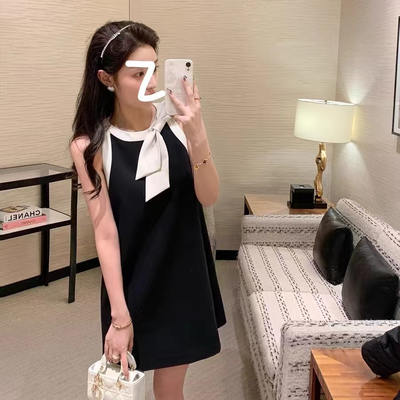 French heavy industry black and white contrasting color bow sleeveless vest dress, stylish and slimming A-line short skirt dress