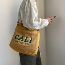 OK Homemade Tide Cards New Lamb Wool Canvas Splicing Slanted Satchel Letters Embroidery Tooling Korean Version of girls schoolbags