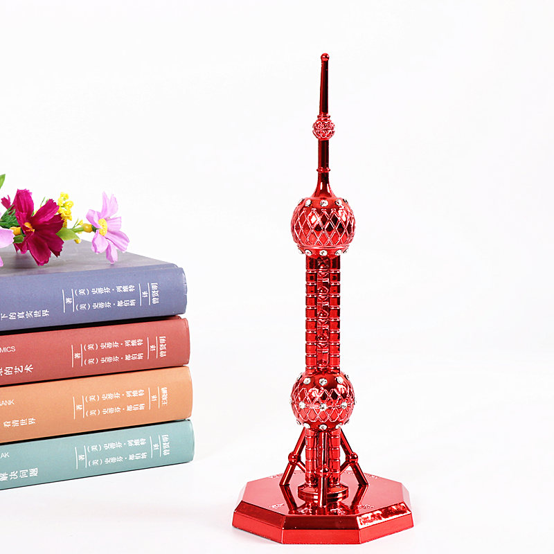 Shanghai special tourism commemorative gifts Oriental Pearl Tower model tower ornaments send Foreigners gifts craft gifts ornaments