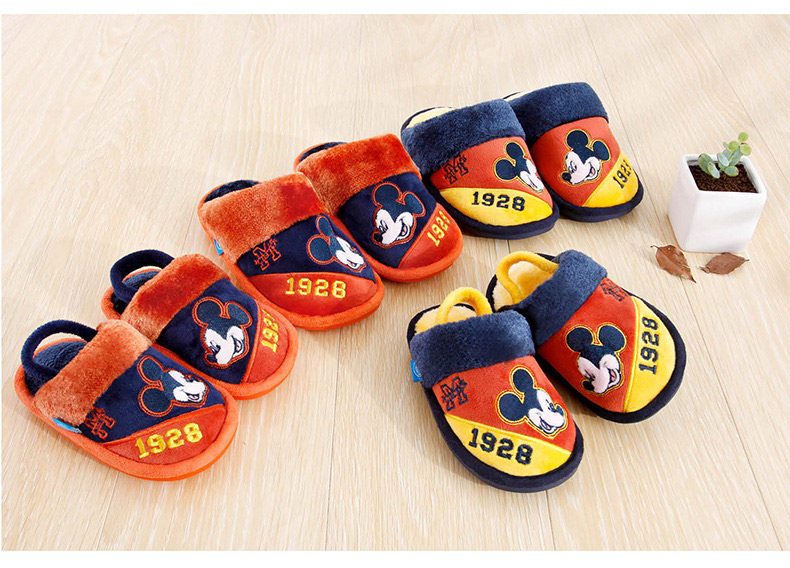 Pantoufles enfants en suède DISNEY pour hiver - semelle autre - Ref 1032591 Image 15