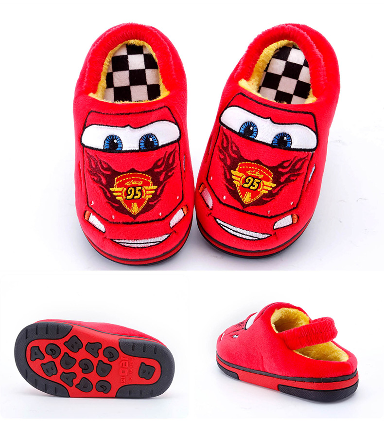 Pantoufles enfants en suède DISNEY pour hiver - Ref 1009388 Image 18