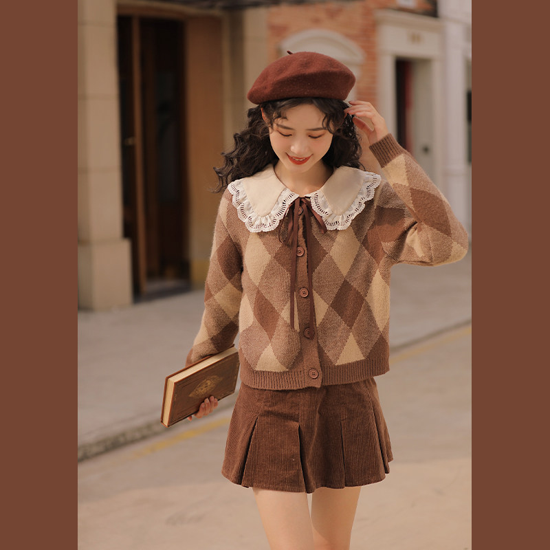 Lingjiu Gutsub knit sweater sweater 2023 Winter dress loosely outer wear a short small coat