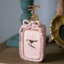 External girl heart retro in old gold lotion wash hand liquid pack bottle ceramic butterfly - bow bath bottle