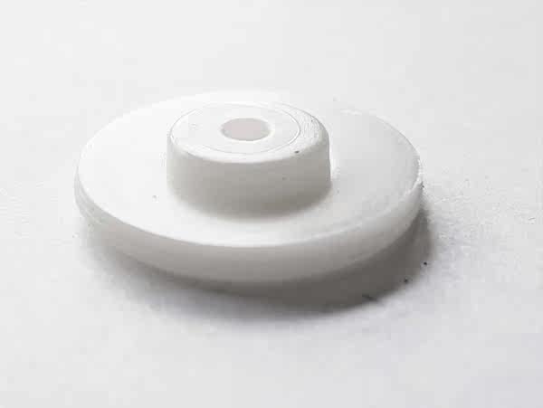 Apeks spring seat-the first stage of the