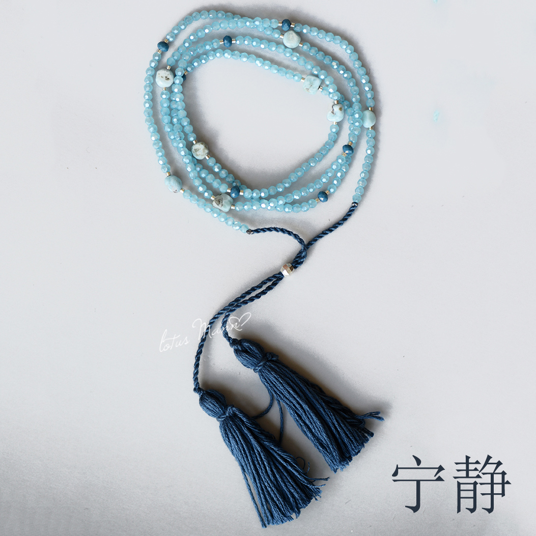 Luthmann Lalima with shaped blue crystal combined with luxury blue lined flow of su fine necklace woman