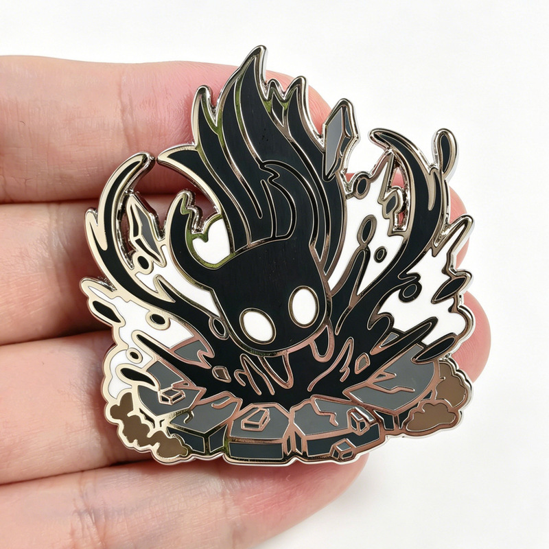 Game Merchandise Hollow Knight Black Smash Metal Badge Little Knight Dark Arrival Backpack Decoration Brooch Pin Game Merchandise Hollow Knight Black Smash Metal Badge Little Knight Dark Arrival Backpack Decoration Brooch Pin
