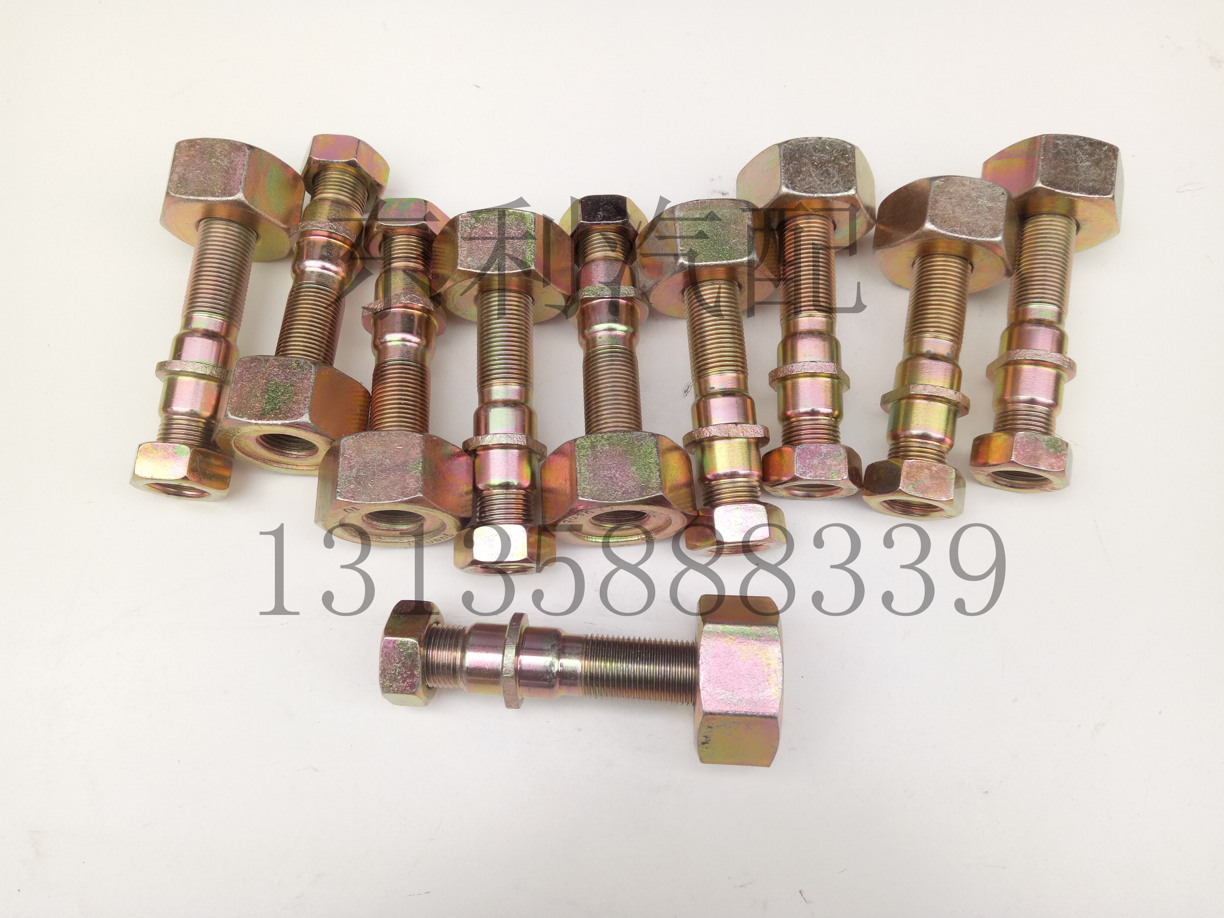 Dongfeng Dolica tires screw front wheel rear wheel D5D6D7 original plant 5 holes spot new regardless of left