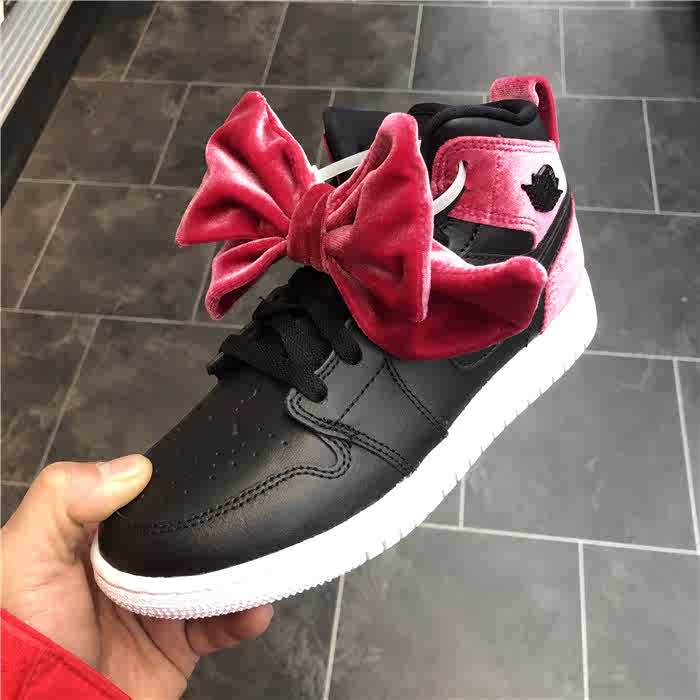 jordan aj 1 mid bow