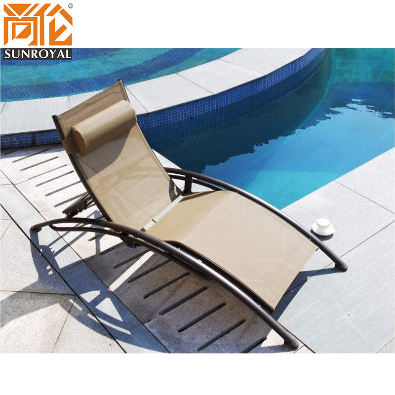 ���׻�������