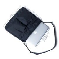 Черная модель толщиной 2,0