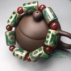 Украшения на руку 西藏龙纹三眼天珠玛瑙手链绿玉髓手串晶玉石招财男女天珠手链特价
