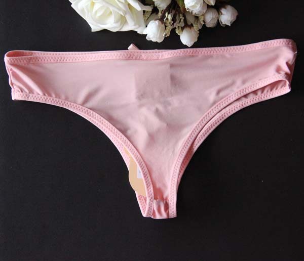 Стринги женские. Девичьи стринги 1987. Красивые девушки в белых трусиках. Голубые шёлковые стринги. Детские трусики на попах девушек.