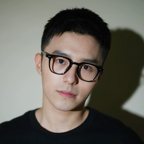 Черная рама миопийские очки мужчины могут бороться с Blu -Ray Декоративные очки для каркаса каркас рамы плоский свет хан -хао маленькое лицо