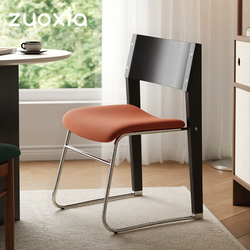 左下 Дизайнерский минималистичный стульчик для кормления для домашнего использования из натурального дерева