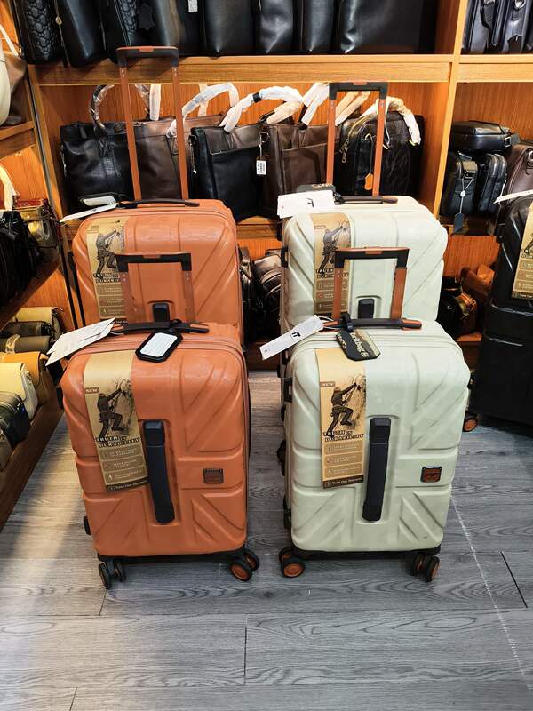 Large Capacity Trolley Suitcase for Women, Expandable Luggage with Silent Universal Wheels, Password Lock Travel Suitcase, Carry-On Suitcase for Men Large Capacity Trolley Suitcase for Women, Expandable Luggage with Silent Universal Wheels, Password Lock Travel Suitcase, Carry-On Suitcase for Men