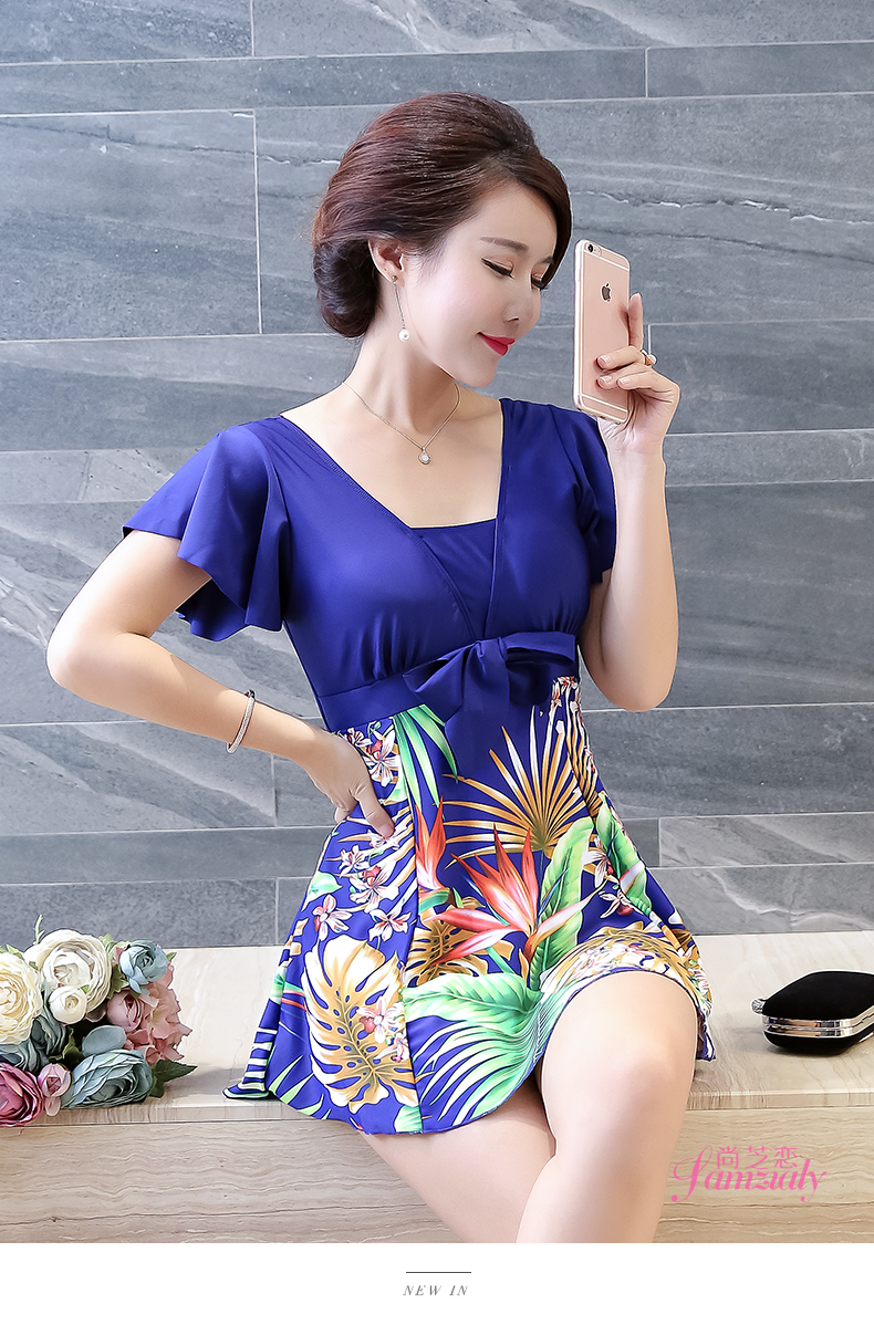 Đồ bơi trung niên nữ bảo thủ một mảnh kiểu váy bụng giảm béo mẹ người mẫu trung niên và người cao tuổi suối nước nóng cộng với kích thước đồ bơi đồ bơi liền thân váy