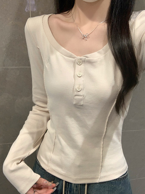 Korean Style Trendy Simple Slim-Fit Inner T-Shirt for Women, New Autumn V-Neck Regular Shoulder High-End Button Fishbone Base Shirt