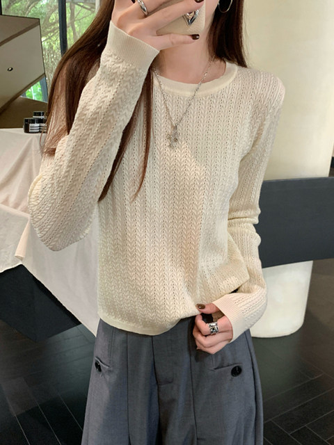 2025 Autumn/Winter New Korean Style Gentle Slim-Fit Knit Sweater for Women, Round Neck Soft and Delicate Twisted High-End Sweater Top