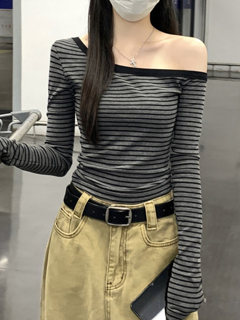 Spicy Retro Style Striped Slim-Fit T-Shirt for Women 2025 Early Autumn Design High-Waisted Cropped Off-Shoulder Top ins