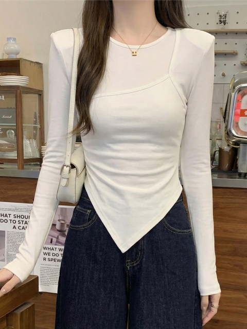 Hong Kong Style Spicy Girl Irregular Long-Sleeve T-Shirt for Women, 2026 Spring White Slim-Fit Flattering Base Shirt, Unique Top