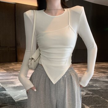 Unique Irregular Hem Design Long-Sleeved T-Shirt for Women, Autumn and Winter Style, Slim Fit, Chic Fake Two-Piece Top