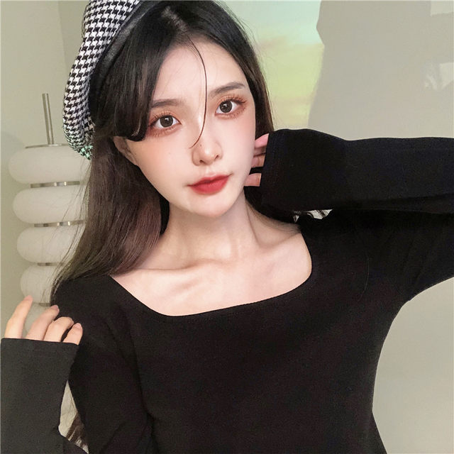 Irregular Hem U-Neck Long-Sleeve T-Shirt for Women, White, 2023 Early Autumn New Korean Style Slim-Fit Base Shirt, Thin Top