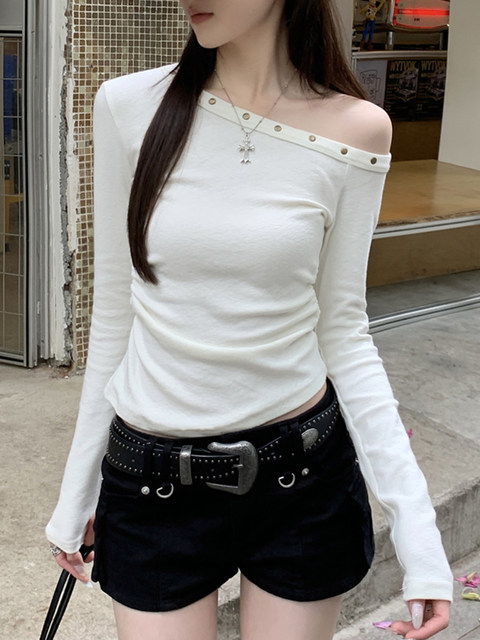 Trendy Korean Style T-Shirt with Unique Shoulder Design, Pleated Design, and Studded Details for Women, New Autumn Collection