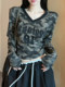 American-Style Spicy Girl Camouflage V-Neck Long-Sleeve T-Shirt, Early Autumn Waist-Cinching Slimming Crop Top, High-End Niche Unique Design Top