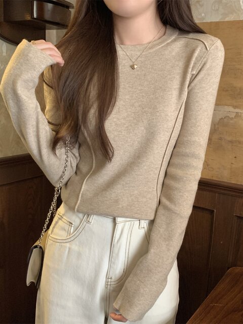 Casual and Stylish Korean-Style T-Shirt for Women, 2025 Autumn New Round-Neck Versatile Fishbone Design Base Shirt Top