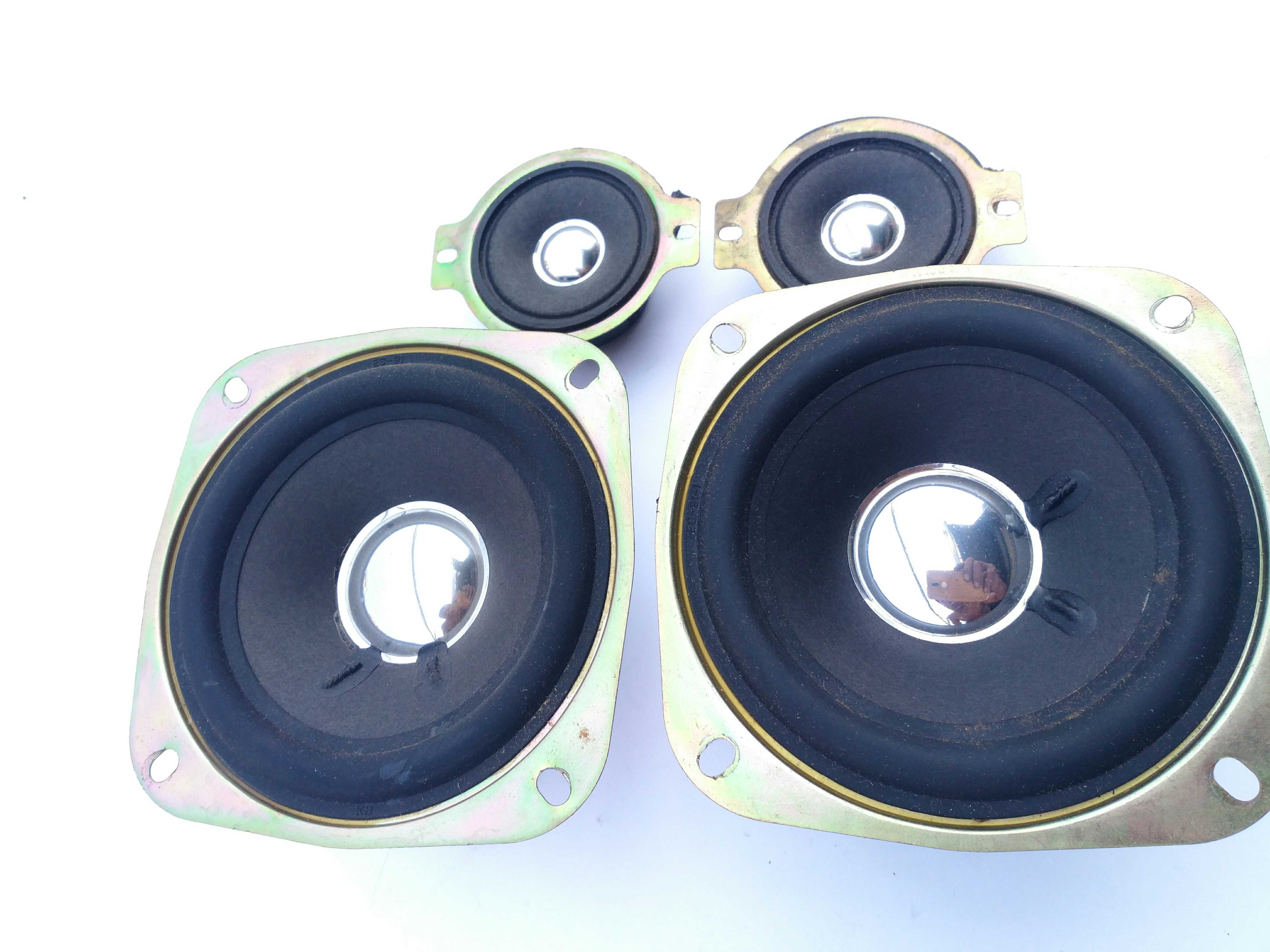 Dismantling machine Sharp mini sound CD-E200T sound box treble medium bass horn dismantling Inch Horn Set 4 Of 4 Only
