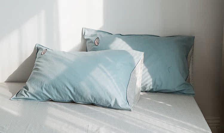 Bắc Âu ins đơn giản nhỏ tươi thời trang gối đơn gối đơn đặt bông thêu cặp hai - Gối trường hợp gối cho mẹ bầu