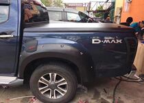 Suitable for 12-20 Suzuki D-MAX retrofitted Thai version wheel brow widening fender Suzuki with thickened anti-crash