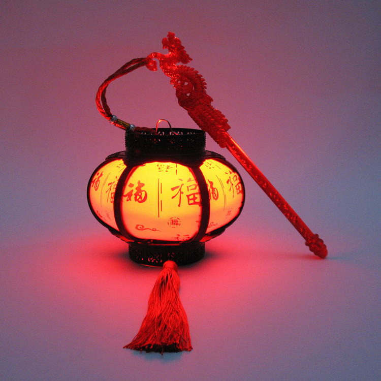 Red lantern children's portable dance props performance dance with ancient lanterns luminous palace lantern script kill atmosphere lamp