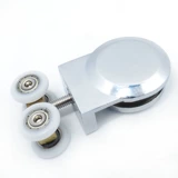 Дверь душевого дома Дверь Дверь висят пульпа